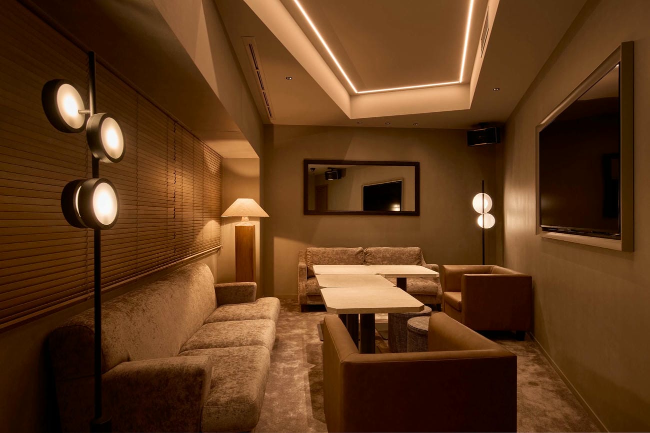 キャバクラ リオ立川 VIPルーム4